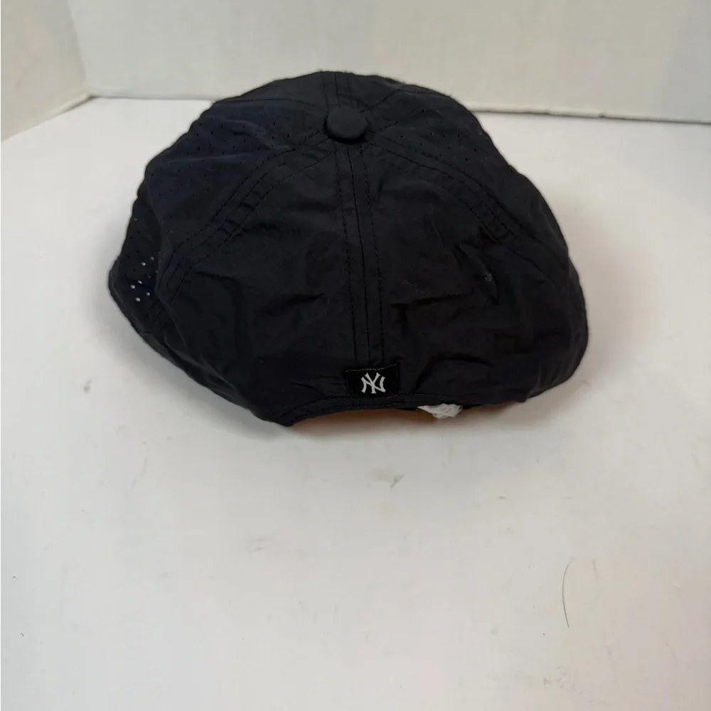 New York Yankees Womens Ball Cap 47 Brand Breathable - Picture 3 of 7